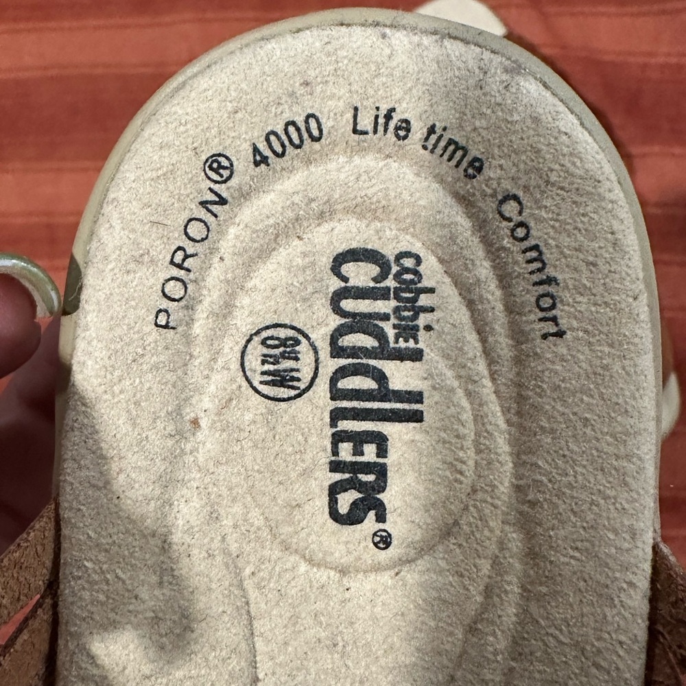 Cobbie Cuddlers Leather Sandals 8.5M Brown PORON 4000 Comfort Footbed NWT - Picture 6 of 11